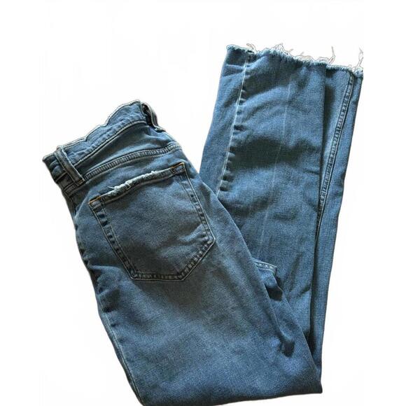 DISCOUNT SHIPPING Abercrombie & Fitch High Rise Ankle Straight Jeans - Size 29 - Picture 1 of 5